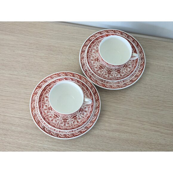 Antique Wedgewood Etruria England Teacup trio 2 sets in Rare red transferware - Picture 7 of 13